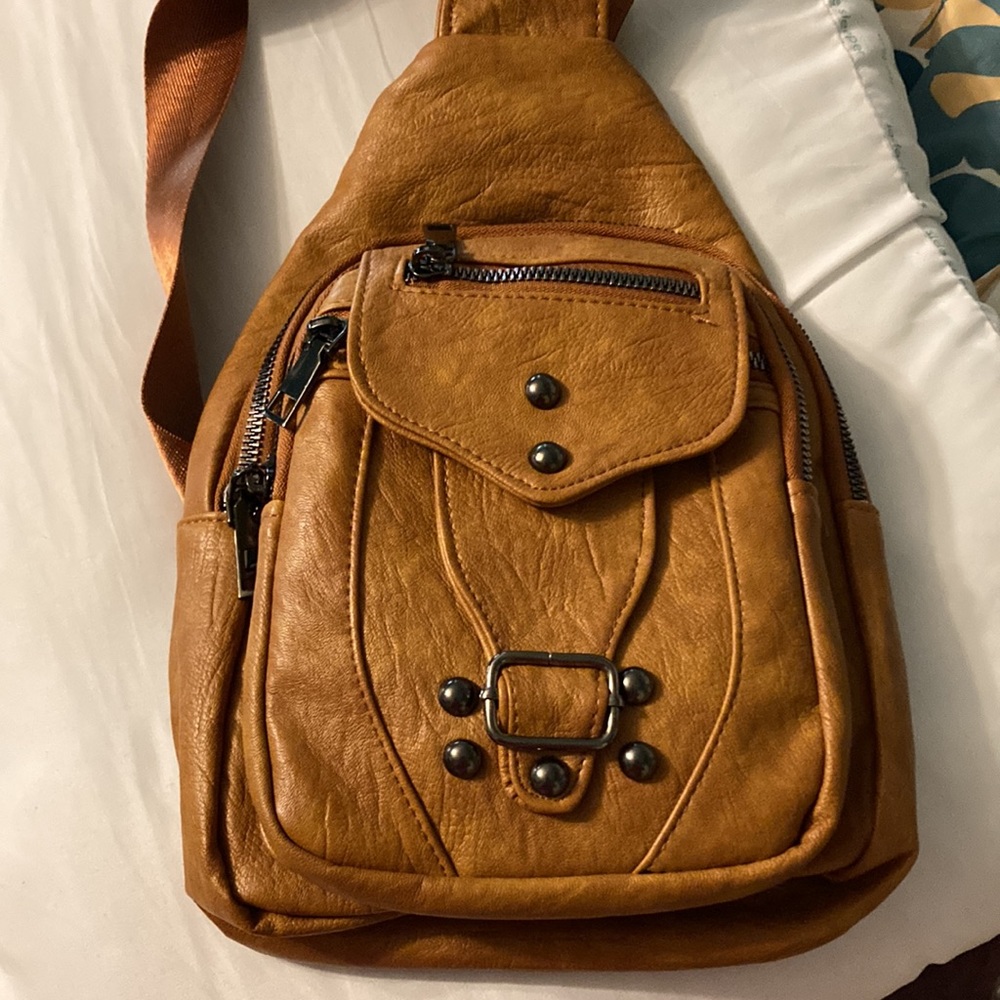 Unbranded backpack - Picture 3 of 9